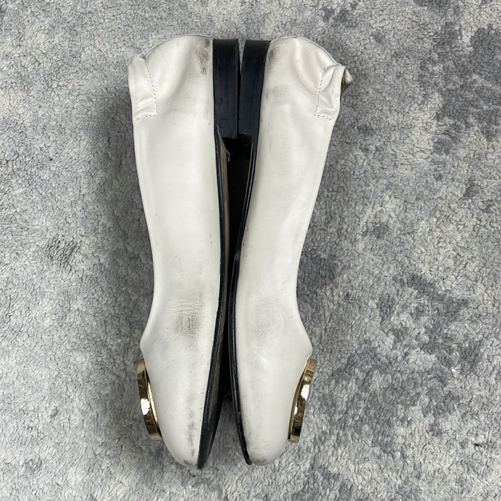Valentino Calliope Leather Ballet Flats V Medallion Ivory Cream Sz 8 - Picture 9 of 14